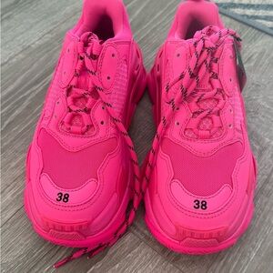 Balenciaga neon pink triple S sneakers size 38